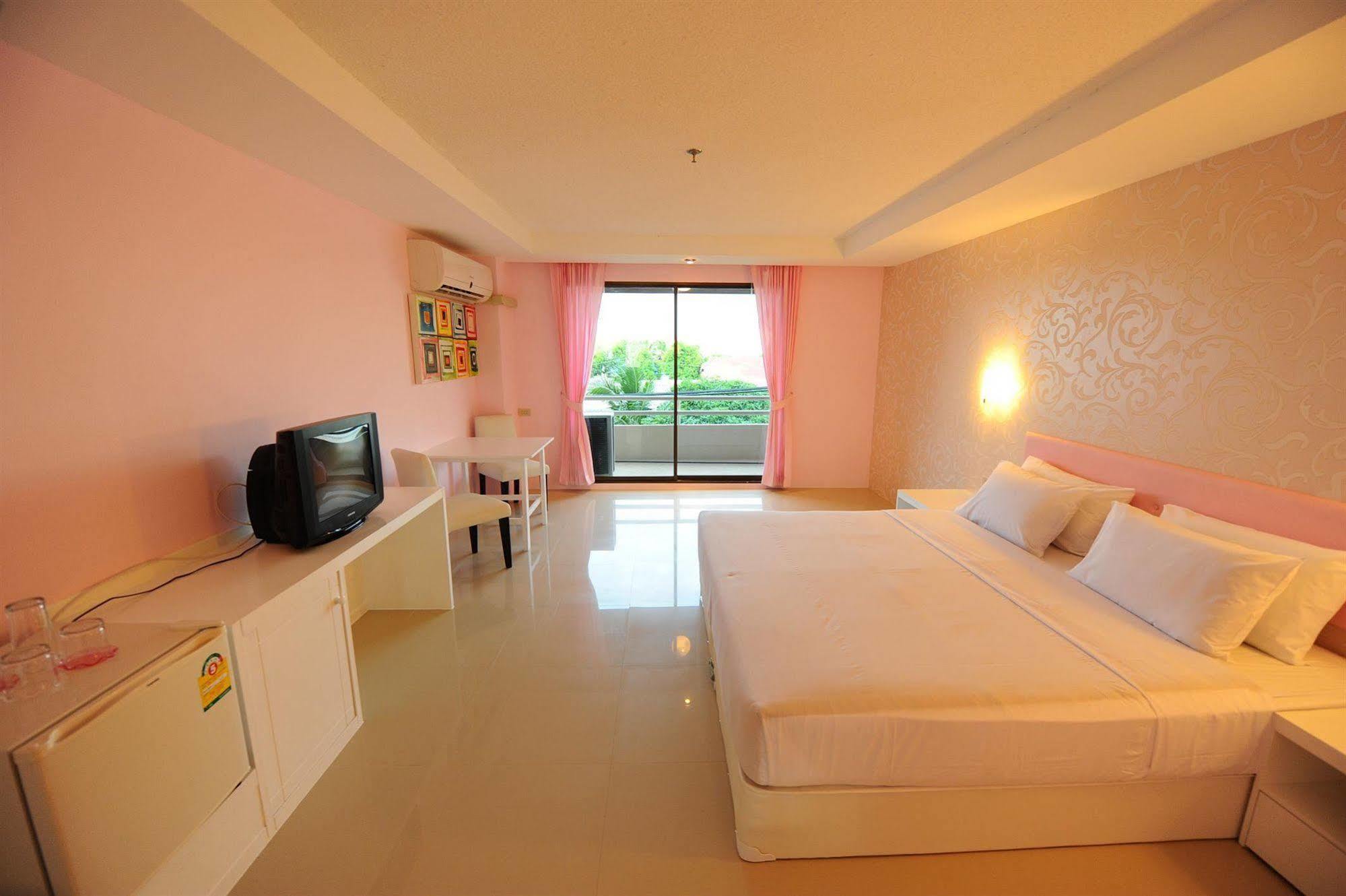 פאטאיה Angket Hip Residence מראה חיצוני תמונה