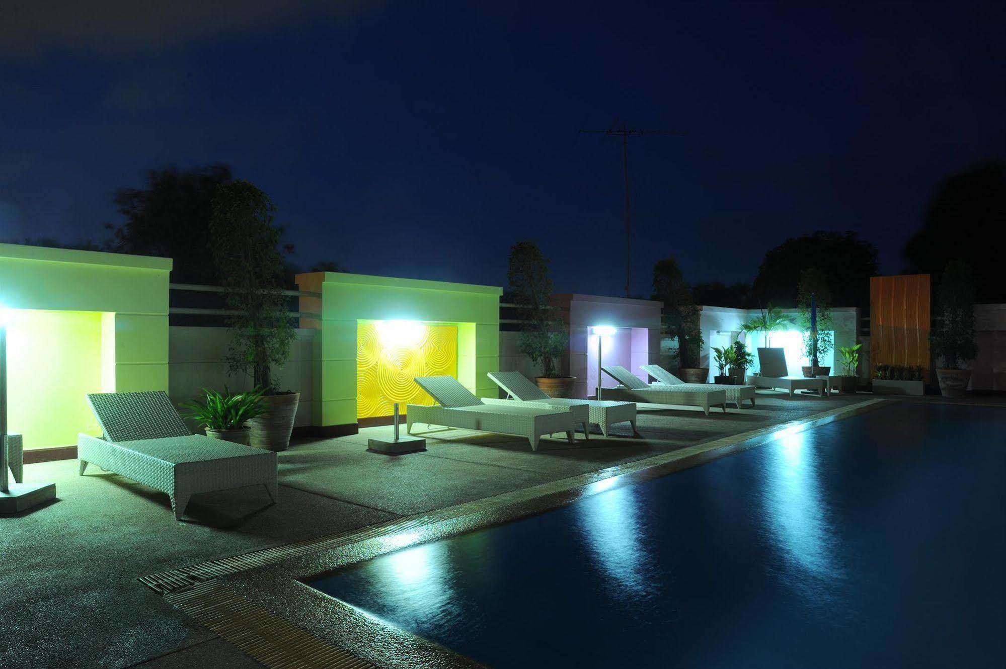 פאטאיה Angket Hip Residence מראה חיצוני תמונה